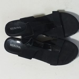 Merona wedge women sandals in size 9